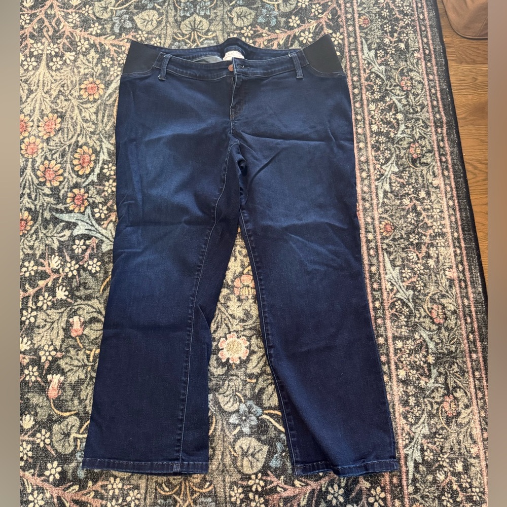 Maternity boot cut jeans